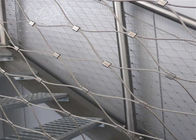 Il corrimano flessibile recinta la rete metallica della balaustra del balcone SS304